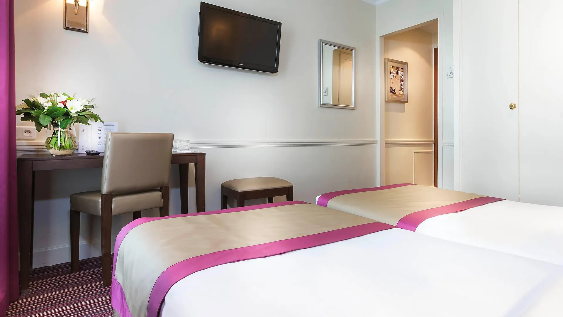 Otel Elysees Union 3*