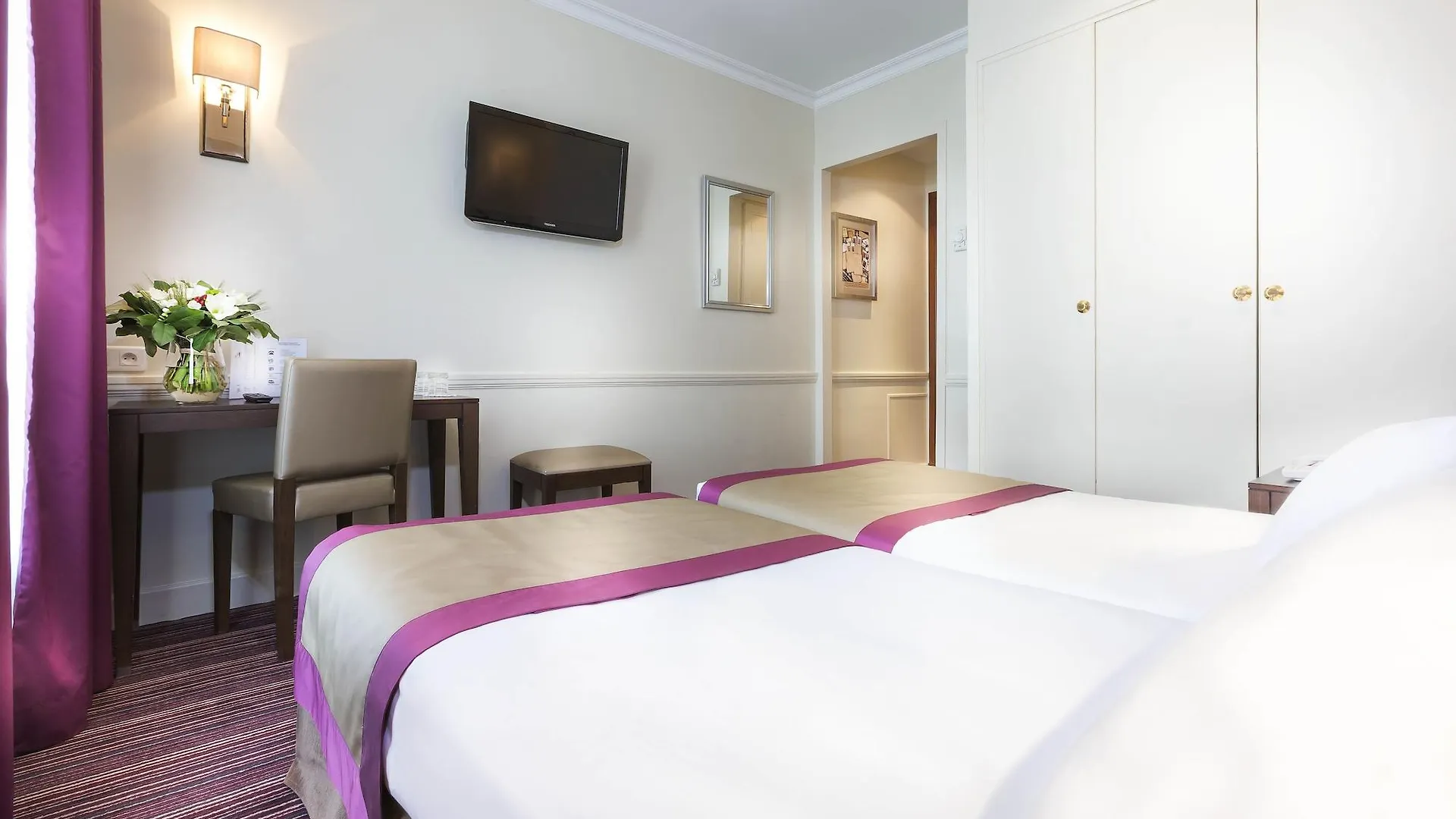 Elysees Union Otel Paris