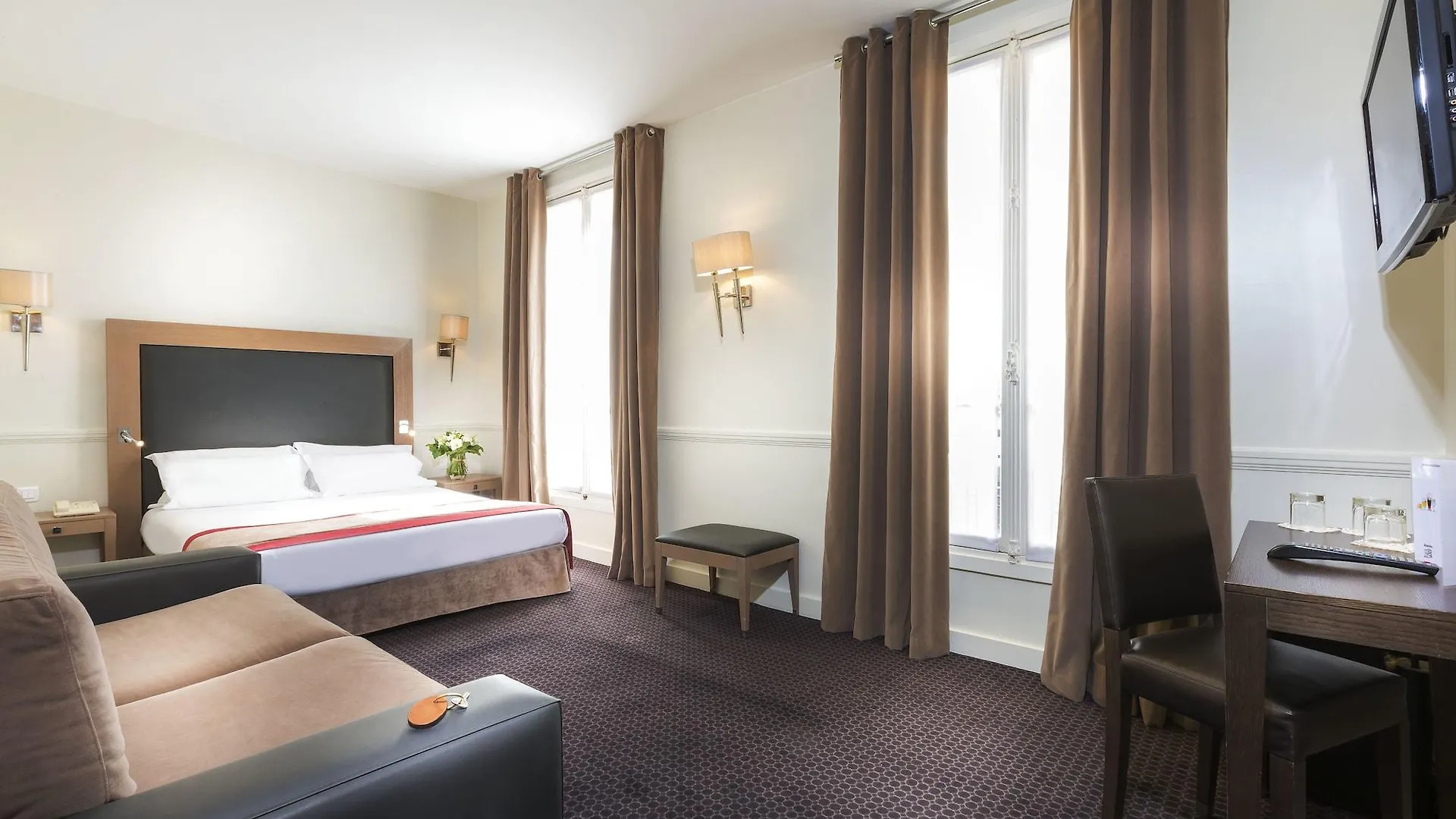 Elysees Union Otel Paris