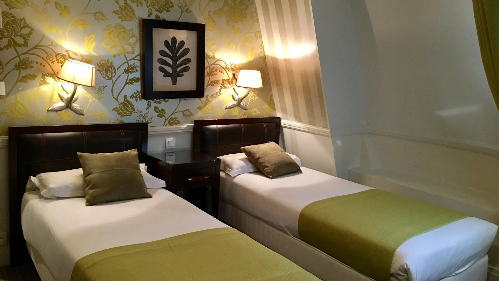 Elysees Union Otel Paris
